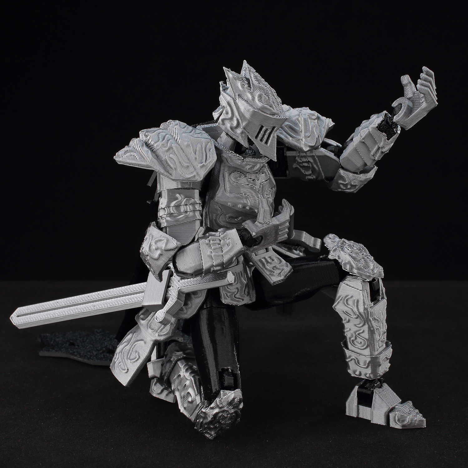 ​9L3D Lucky13 Silver Armor Kni - 3D Printing Online avaliação e preço